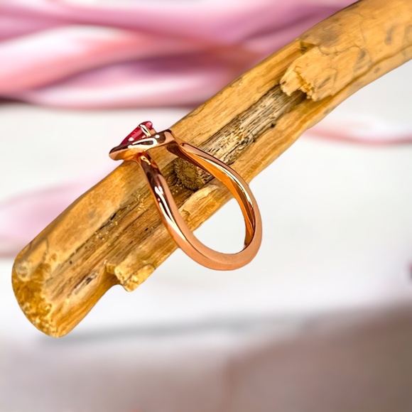 Sturdy Pink Sapphire Ring in 18K Rose Gold Vermeil , September birthstone - Picture 3 of 11